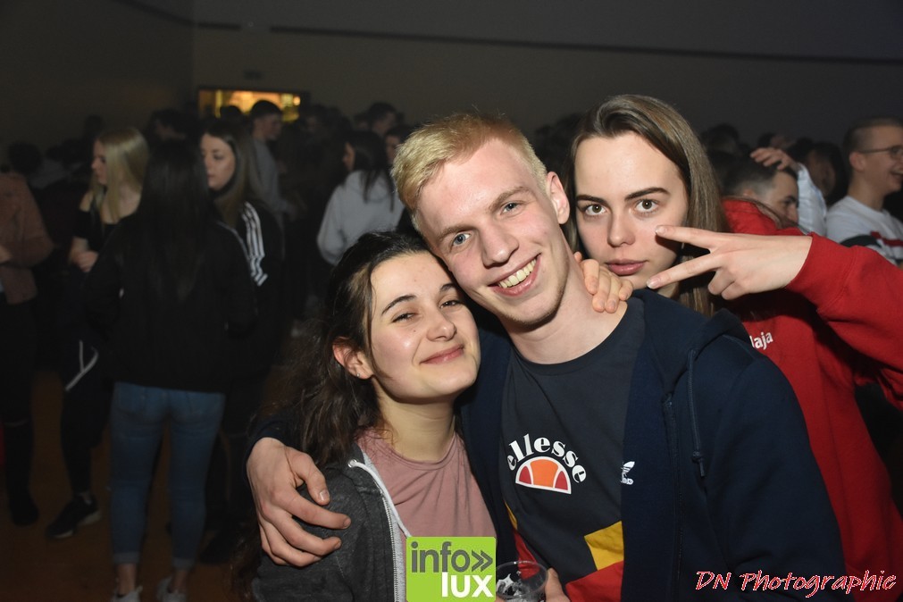 //media/jw_sigpro/users/0000002463/bal des rethos izel/k 165